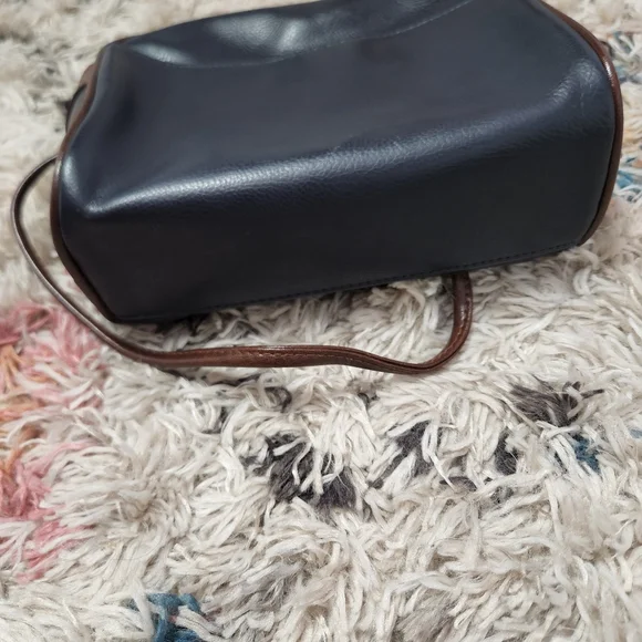 Vintage 90s Liz Claiborne Faux Leather Purse Bag Mini 1990s Preppy Academia Y2K - Picture 9 of 14